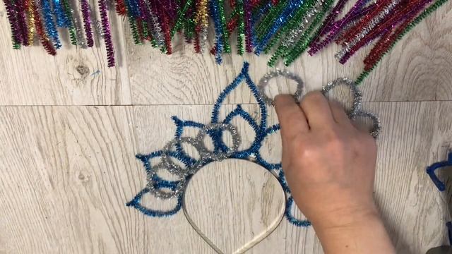 Как Сделать Корону ЛЕГКО  Своими руками на НОВОГОДНИЙ Утренник из проволоки Зимние поделки