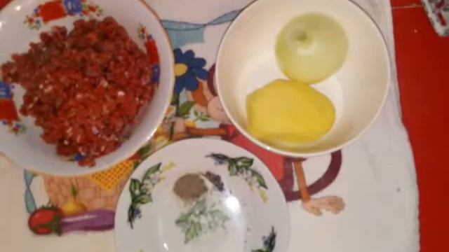 Пирог с мясом и картошкой. смотреть онлайн