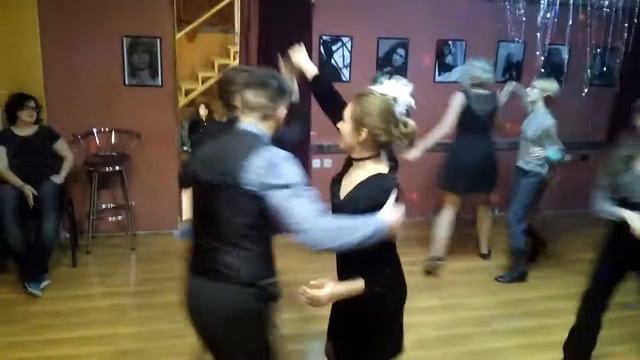 Новогодняя Swing Dance Вечеринка.Театр Мод А.Перуцкого.24 декабря 2017г смотреть онлайн