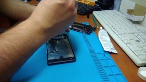 Nokia 6. Один из самых простых ремонтов. Замена дисплея. Разбор