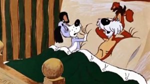 А, дедушка где спит Там, в прихожей, на коврике!