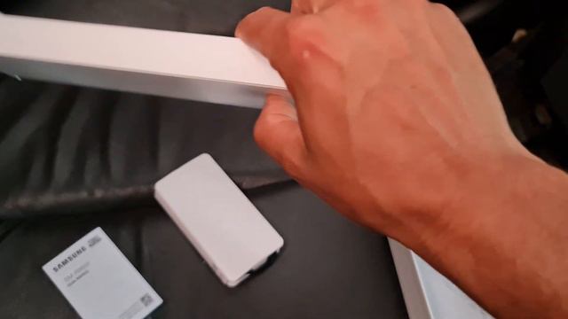 Samsung Galaxy Watch4 40mm/LTE Ouro Rose - Unboxing смотреть онлайн