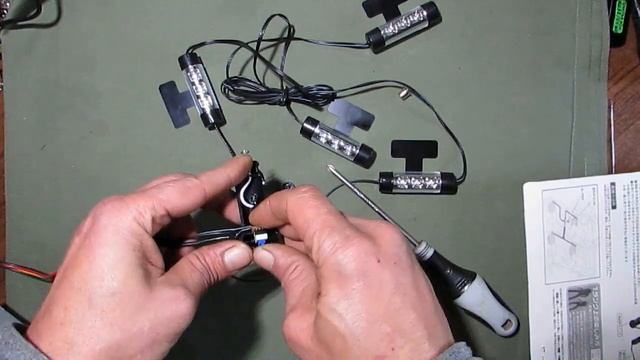 Неоновая подсветка салона автомобиля.