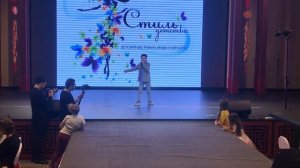 Владислав Тюкин (я милого узнаю по походке) ресторан Цинь