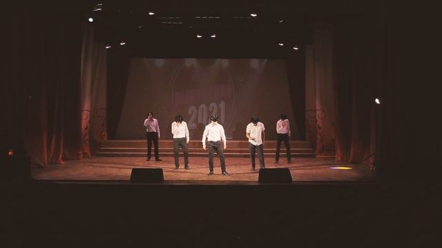 Танец выпускников 7 школы г. Лихославля Тверской области 2021 года смотреть онлайн