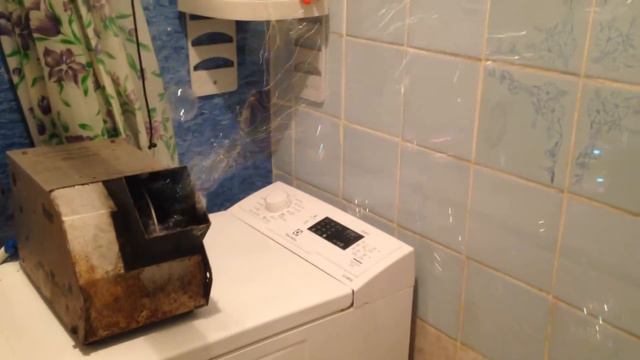 ВЛОГ Круто Очень много мыльных пузырей Купаемся в пузырях Bubble machine смотреть онлайн