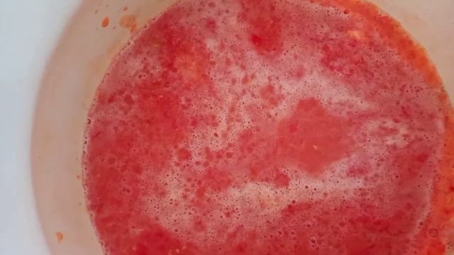 ОГУРЦЫ В ТОМАТЕ НА ЗИМУ.ОБАЛДЕННЫЕ.ХРУСТЯЩИЕ смотреть онлайн