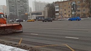Уборка снега в Москве