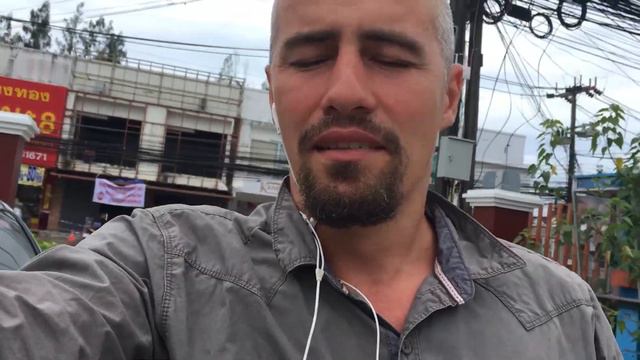 014 Как я оказался в полицеском участке) смотреть онлайн