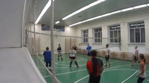 когда потолки низкие? #волейбум #volleyball