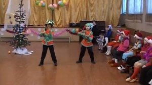 Новогодний бал. Танец скоморохов. Лошкари