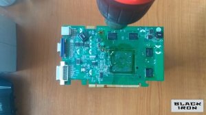 Как выпаять чипы памяти [How to quickly drop out memory chips]