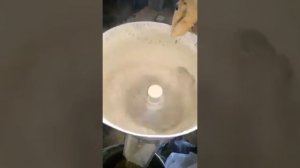 Как гранулирует Гранулятор с подвижными роликами на 7,5 кВт