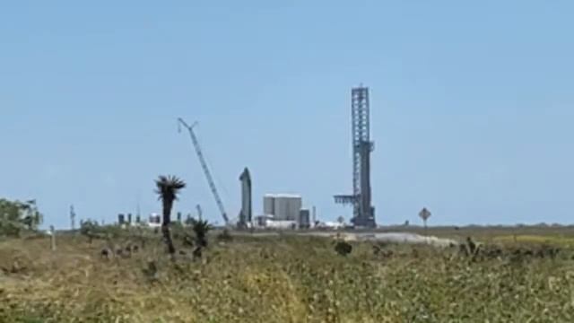 10am Road Closure & General Chat, SpaceX Starbase, July 7, 2022 Boca Chica, TX. смотреть онлайн