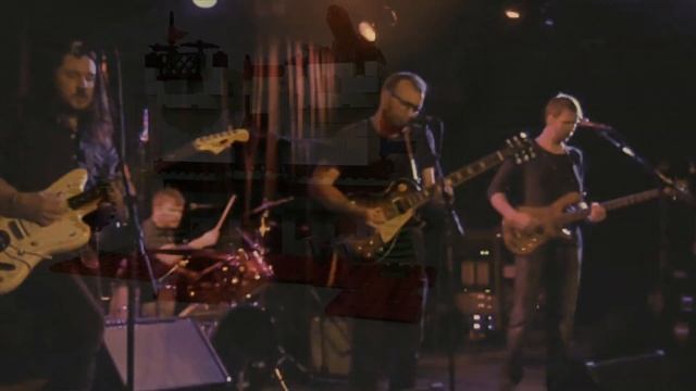 Nice Motor - Duck and Cover (Official Video) смотреть онлайн