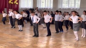 Танец “Летка-енька» 2 В Гимназия 115 г. Уфа май 2022 год.