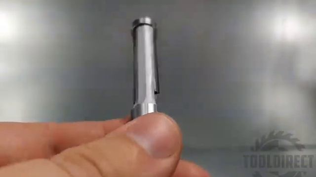 Алмазная фреза PCD кромочного типа Z2 (подшипник нижний) обгонная для фрезеров ручных смотреть онлайн