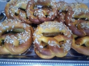 Немецкие БРЕЦЕЛИ.Несладкая выпечка.BREZEL.