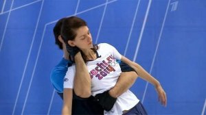 Лянка Грыу и Максим Маринин. Тренировка. Фрагмент выпуска от 09.11.2013