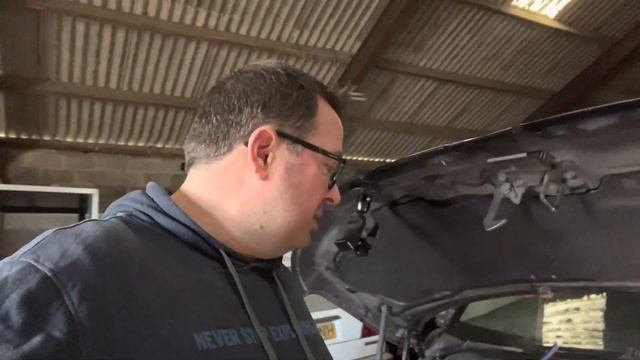 Volkswagen T5 Transporter DIY Turbo Swap Failure!!! смотреть онлайн