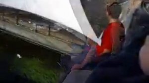 Ельцин падает с моста