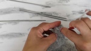 Варежки спицами. //Вяжем анатомически правильный пальчик.// Подробный МК.