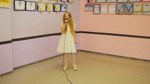 "Волшебный пой, микрофон" Ирина Янушевская, 9 лет