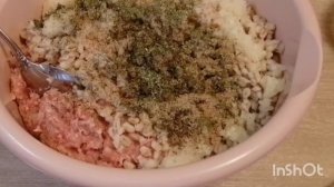 Голубцы с фаршем и перловой крупой в духовке.