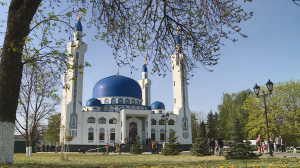 Мусульмане всего мира отметили Ураза-байрам – день окончания Священного месяца Рамадан