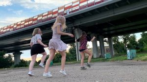 Девочки танцуют Шафл! ? Shuffle Dance & CuttingShapes ?