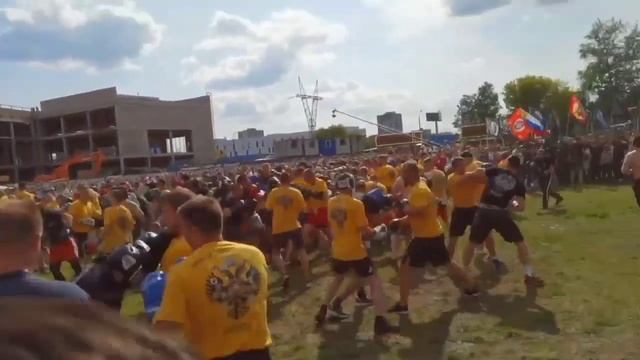 СТЕНКА на СТЕНКУ смотреть онлайн