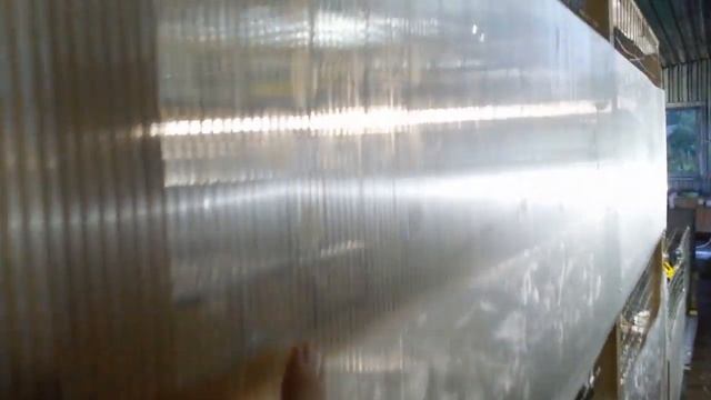 Доработка клетки. Бройлер сел на ноги смотреть онлайн