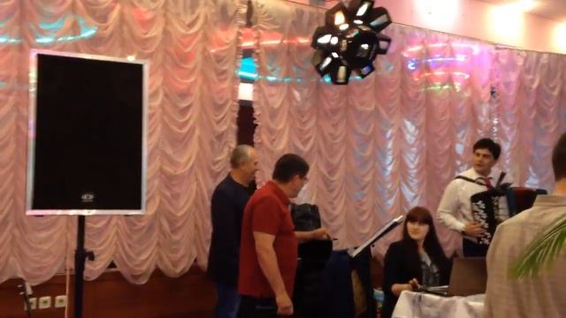 Салават Фатхетдинов поет на татарской свадьбе смотреть онлайн