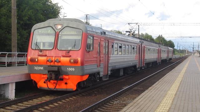 Электропоезд ЭД9М-1009/1004 станция Нижний Новгород-Сортировочный 28.07.2019 смотреть онлайн