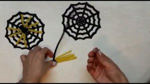 Паучок из синельной проволоки на паутине ● Аксессуар для хэлоуина