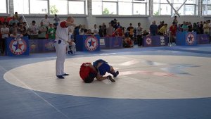 Болевой за 40 секунд. Первенство России по самбо среди юношей и девушек до 14 лет