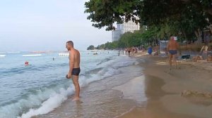 Идем на море? Забыла дома очки? Сколько стоят очки в Тае?Снова ужинаем в номере?