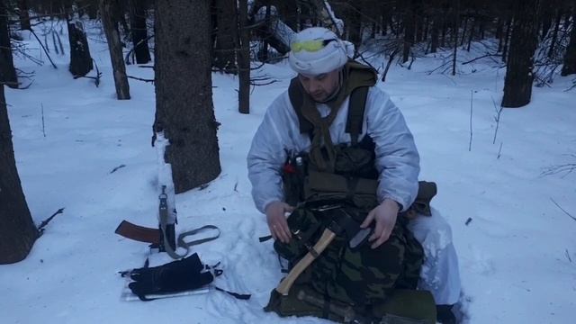 Комплектование рюкзака, перечень снаряжения для суточного автономного пребывания в лесу   Команды S