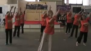 Спиральная гимнастика. Выступление Центра Невская улыбка на Форуме старшего поколения.