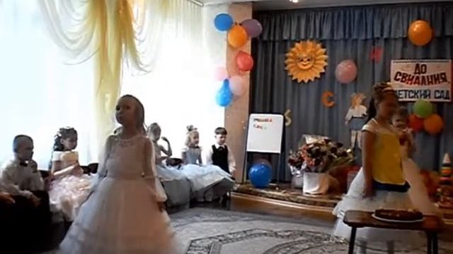 сказка на английском Three little kittens смотреть онлайн