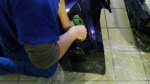 Установка ПТФ в передний тюнинг бампер Лада Приора Ринг 2