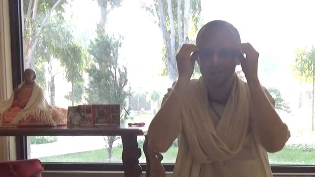 Корона вирус и Харе Кришна. Сандхья аватар дас. 2020.03.25. Говардхан смотреть онлайн