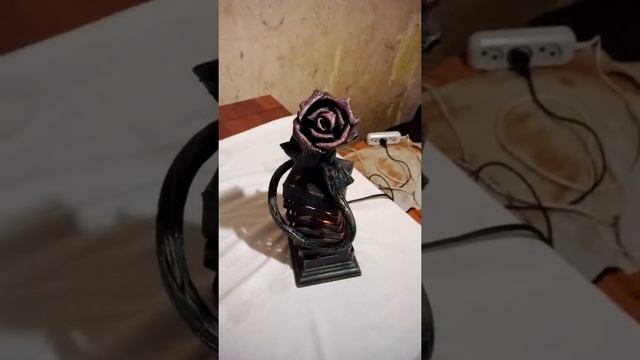 Кованный ночник, смотреть онлайн