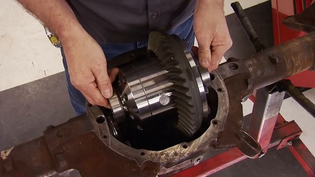 Swapping A 816-HP Supercharged LSA In A ’93 Caprice - Engine Power S3, E11 смотреть онлайн