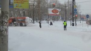 Снегоуборочный трамвай