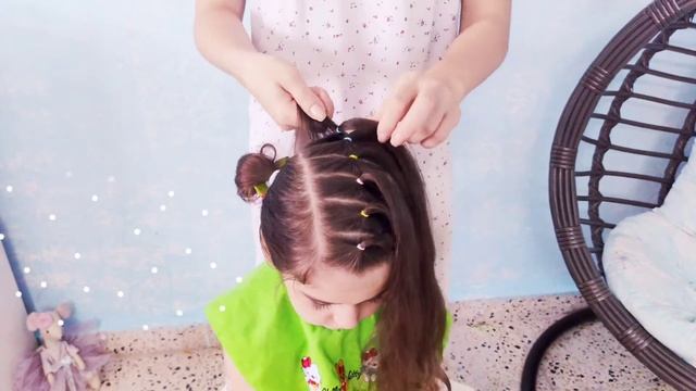 ЛЕГКИЕ прически с резинками.Простые прически для девочек! смотреть онлайн