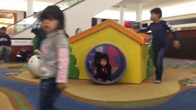 Priscilla Gurung смотреть онлайн