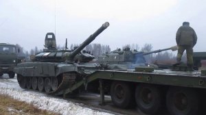 Погрузка военной техники