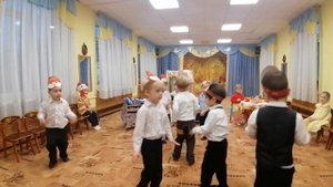 ГБДОУ №100, детский театр "В гостях у сказки", постановка "Маша - растеряша", младшая группа №1