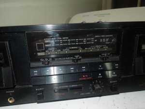 Кассетная дека Aiwa Dual-AD-WX717 -WX717U-произведена в Сингапуре1989 по-1992 год